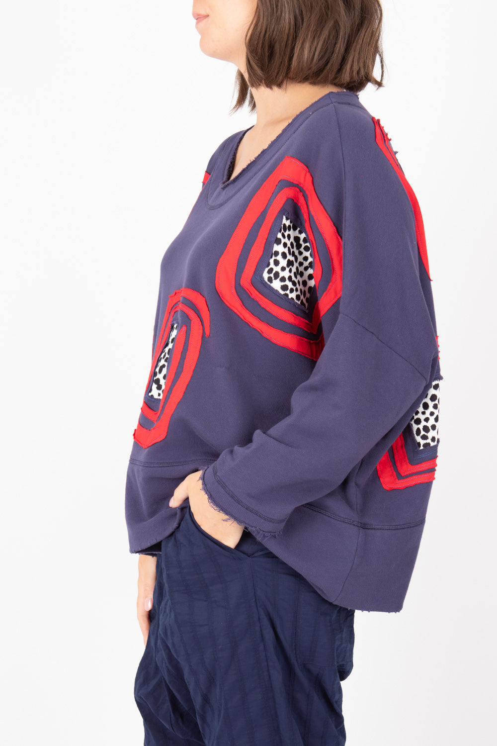 Estudio Viva Special Edition Sweater