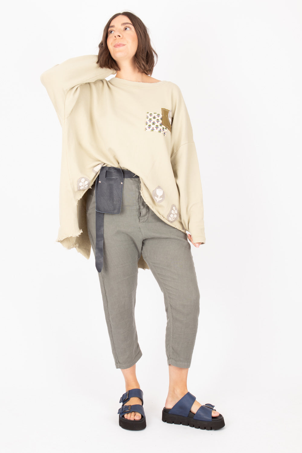 Estudio Viva Special Edition Sweater