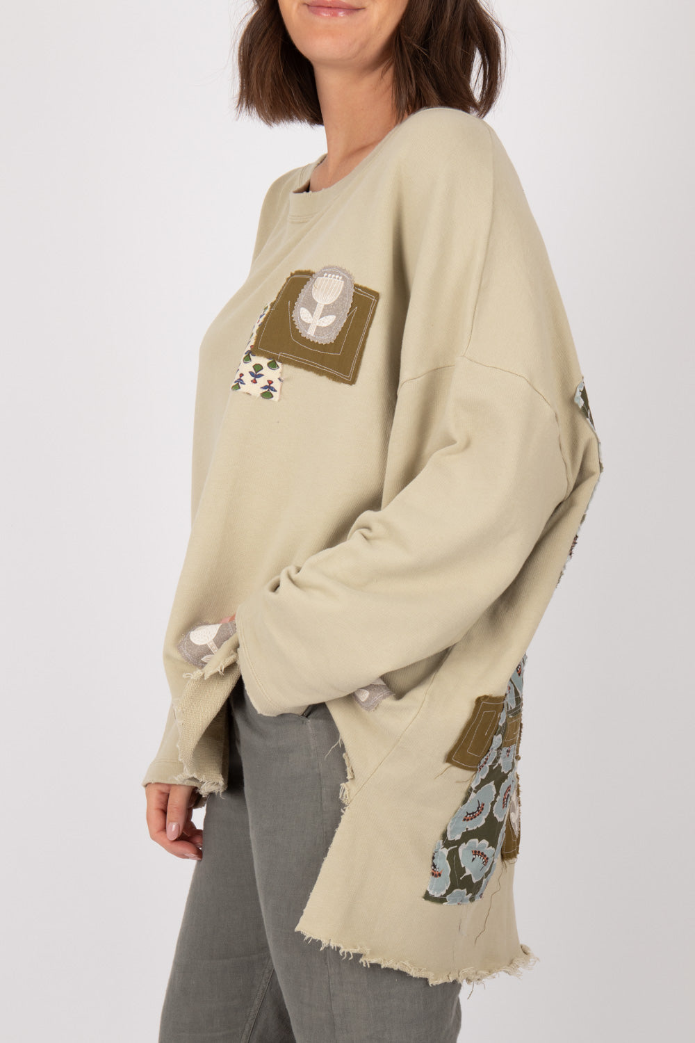 Estudio Viva Special Edition Sweater