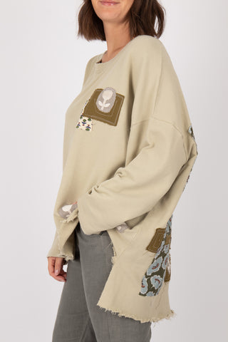 Estudio Viva Special Edition Sweater