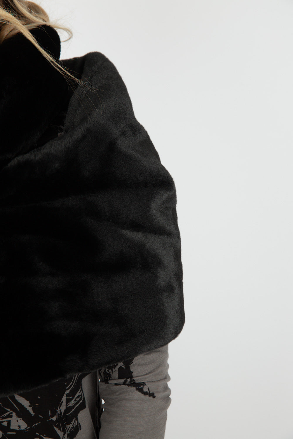 Rundholz Black Label Scarf