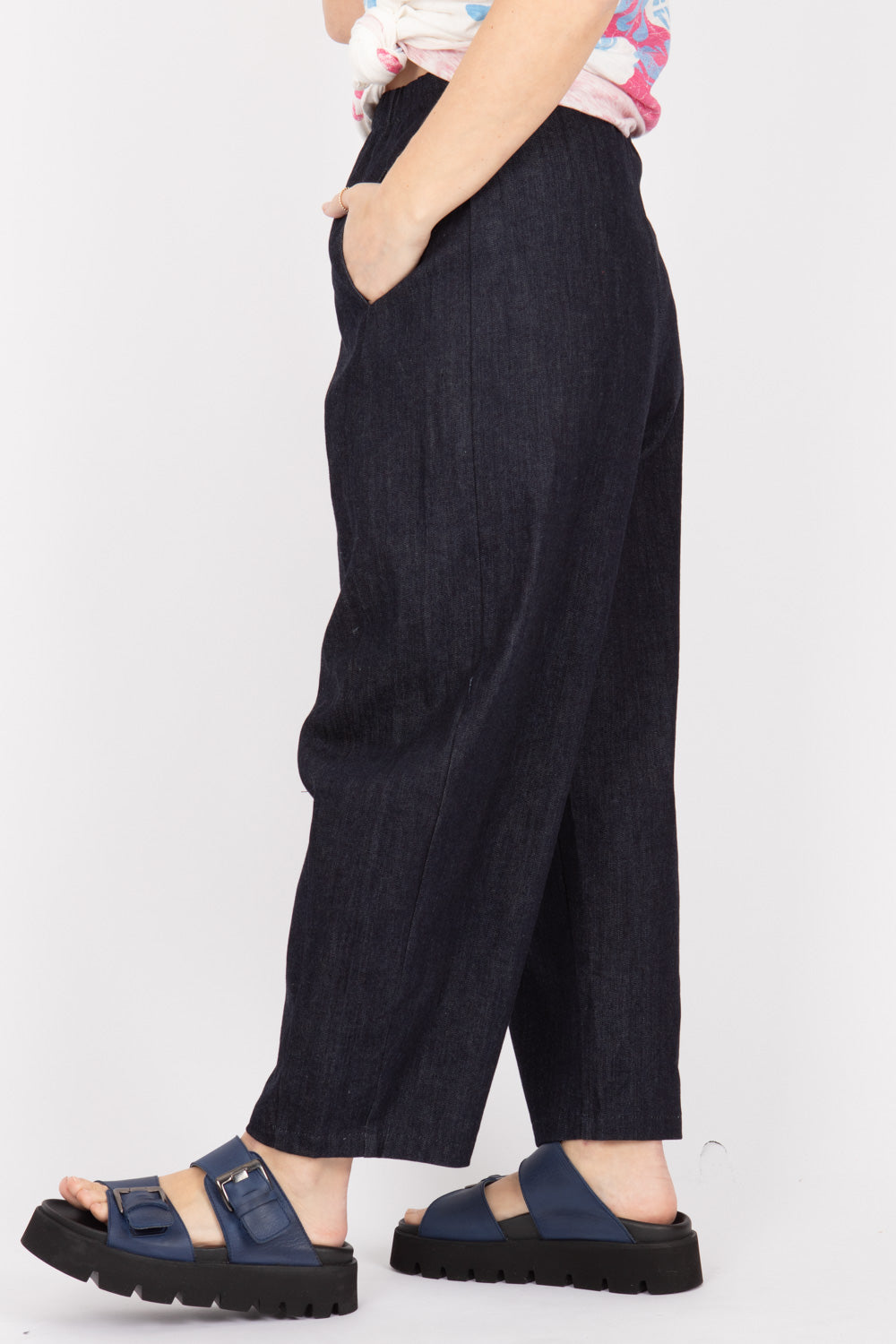 Neirami Barrel Pants