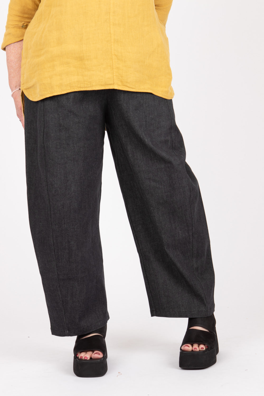Neirami Barrel Pants