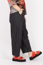 Neirami Barrel Pants