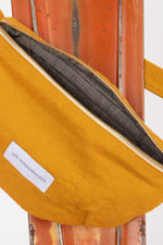 Les Pensionnaires Sling Bag