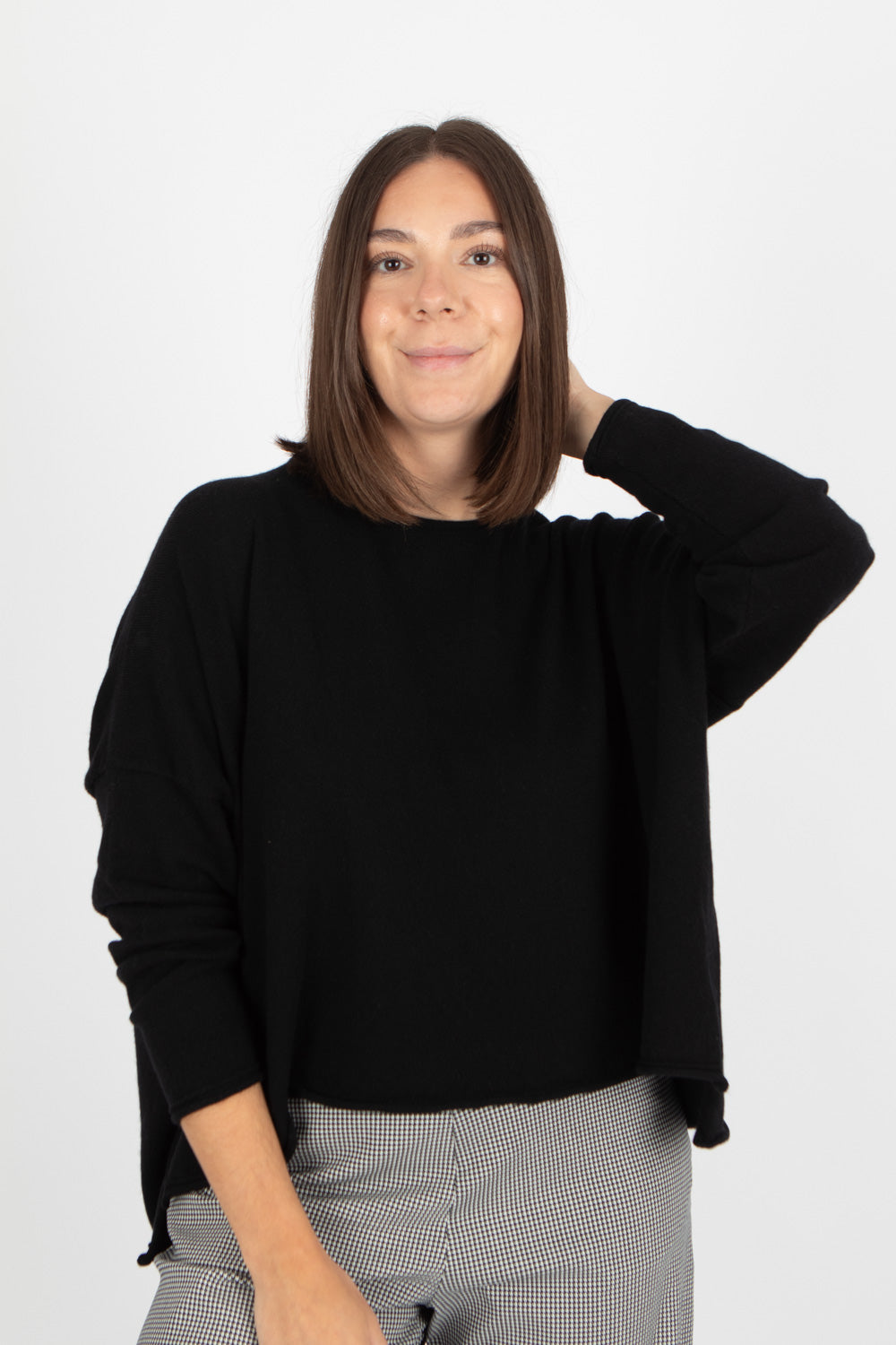 Capra Studio Una Short Pullover