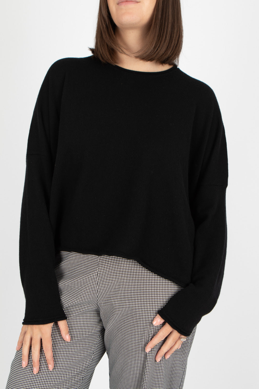 Capra Studio Una Short Pullover