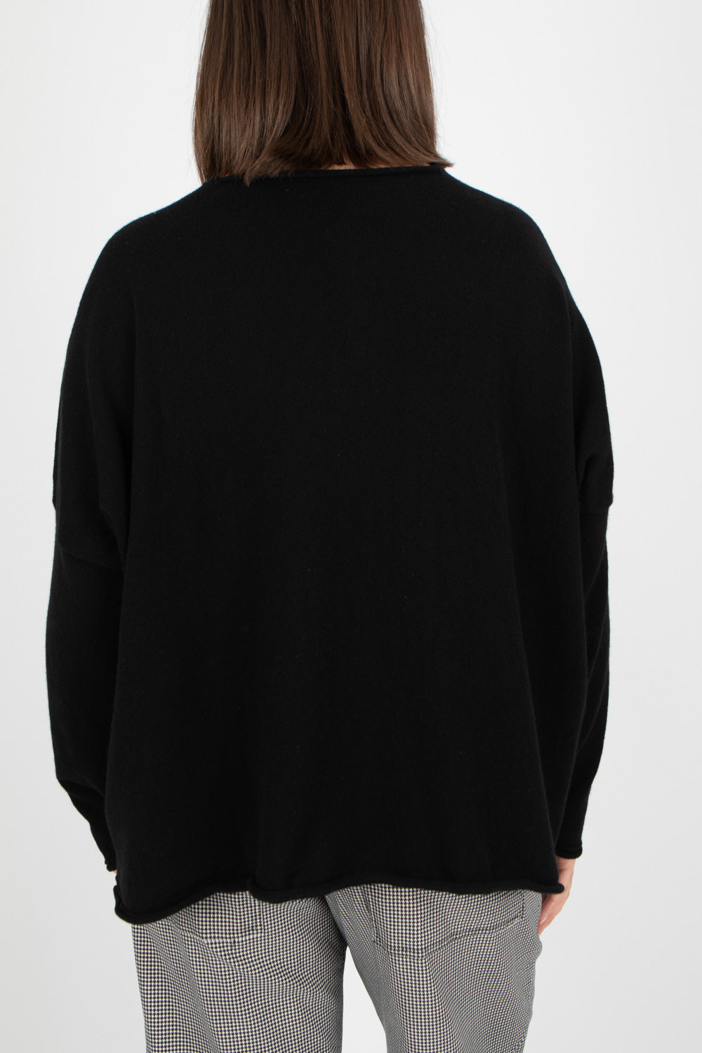 Capra Studio Una Short Pullover