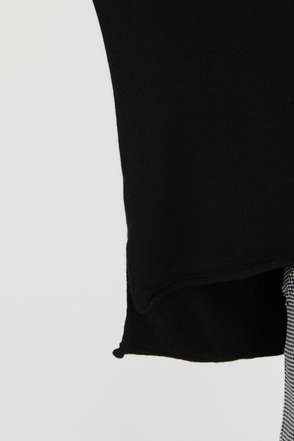 Capra Studio Una Short Pullover