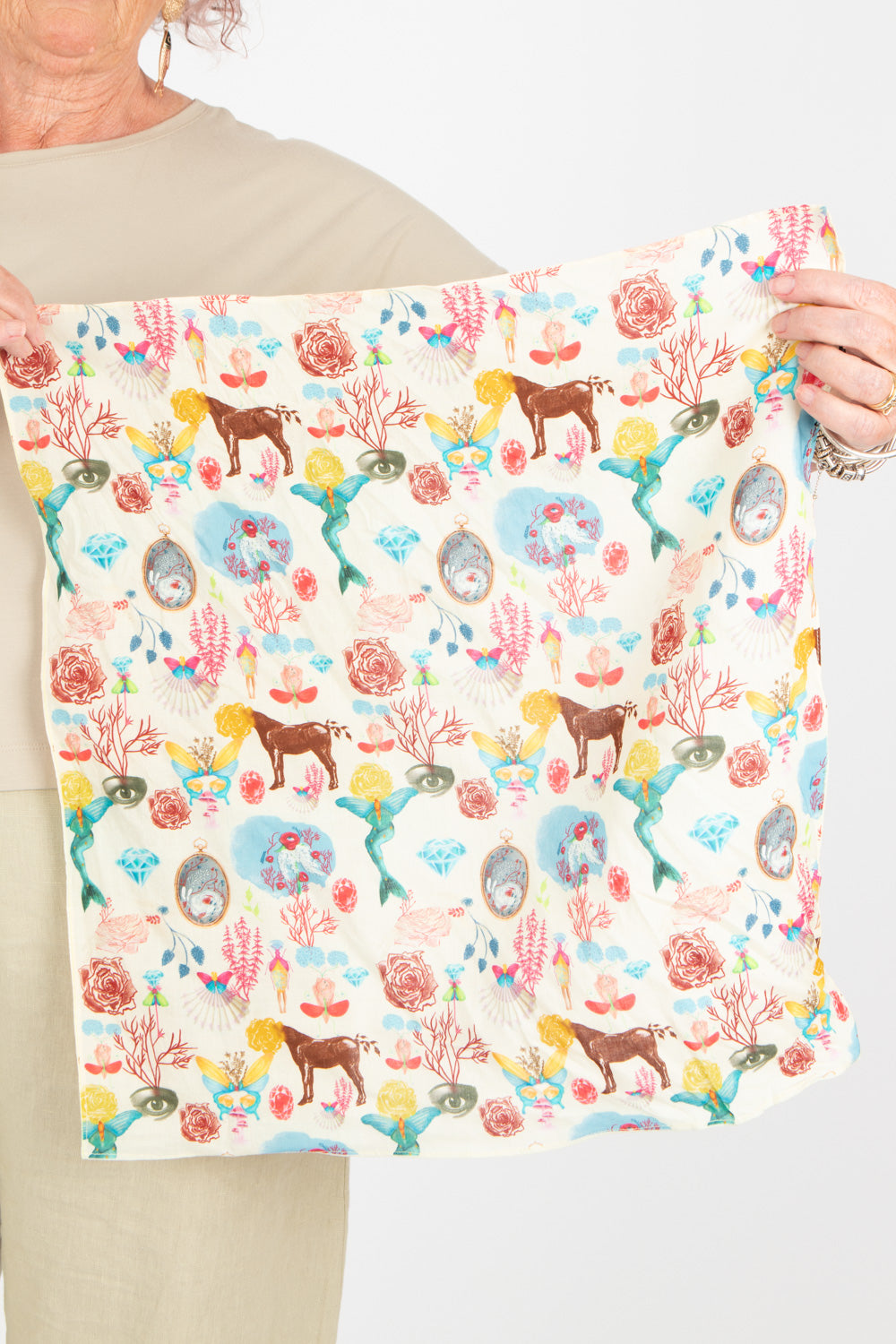 Yavi Scarf