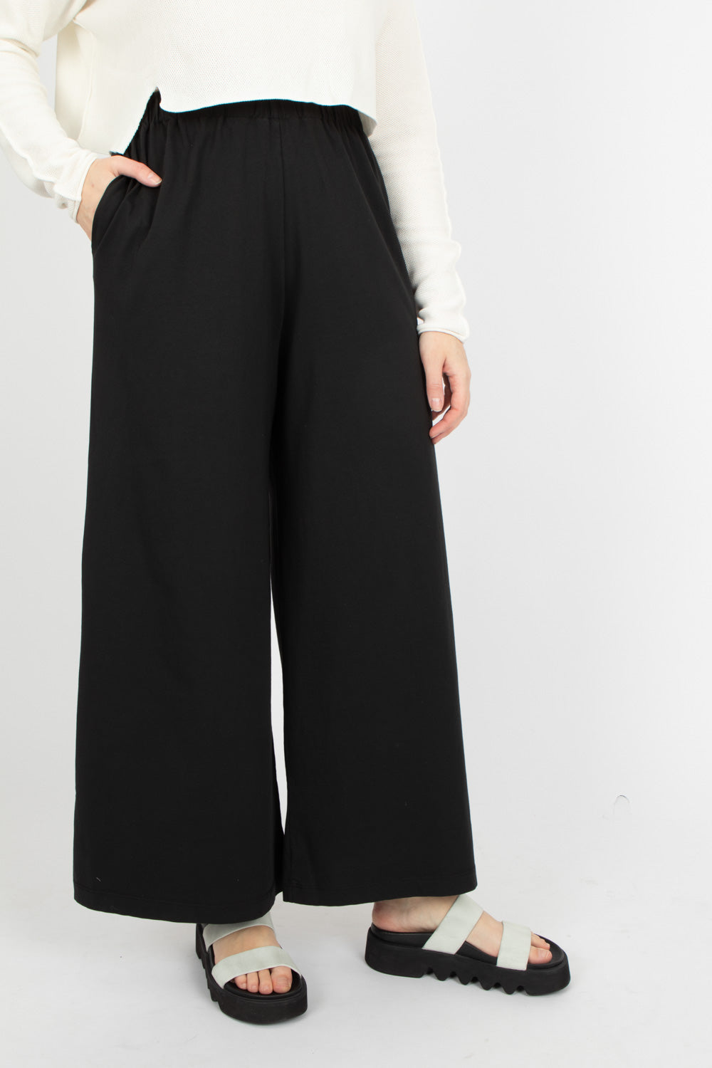 Neirami Over Loose Trousers