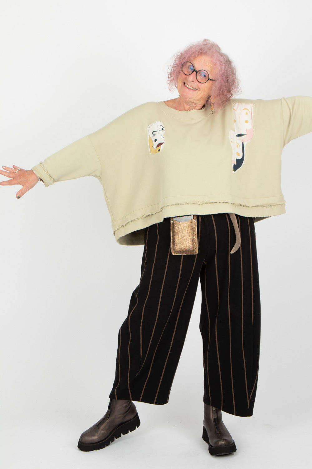 Estudio Viva Special Edition Sweater