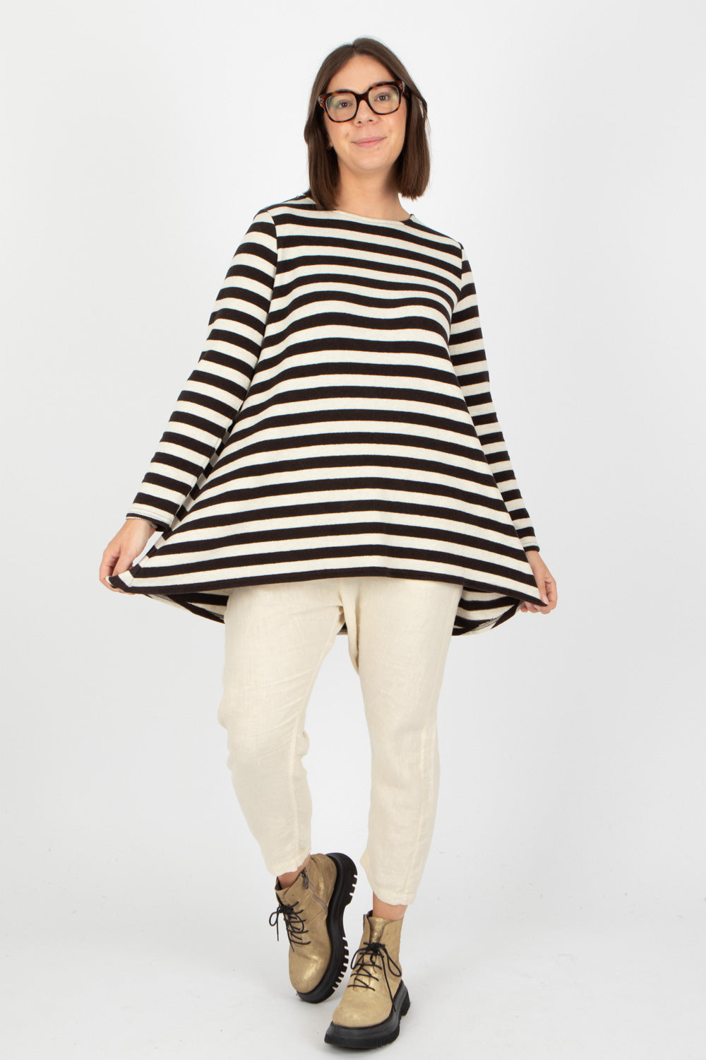 Neirami Flared Sweater