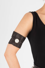 MiiN Cuff
