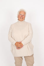 Capra Studio Juno Pullover