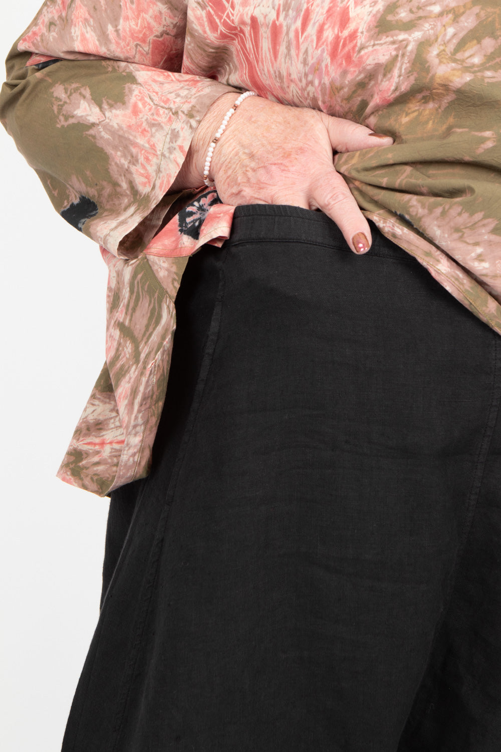 By Basics Linen Harem Pants