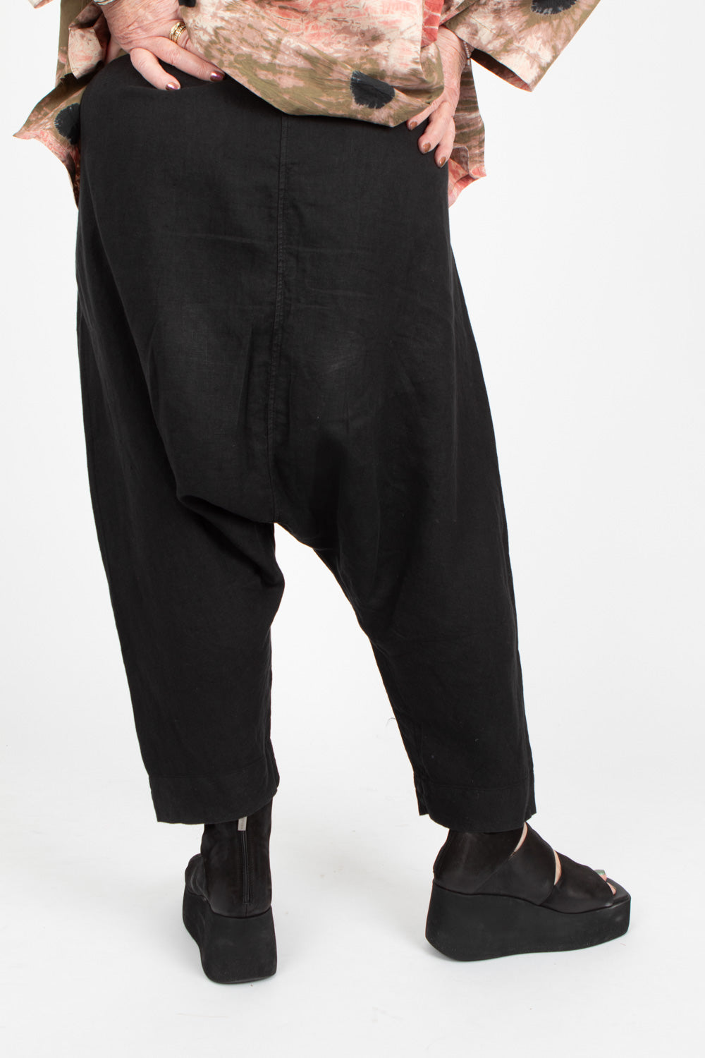 By Basics Linen Harem Pants