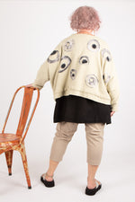 Estudio Viva Special Edition Sweater