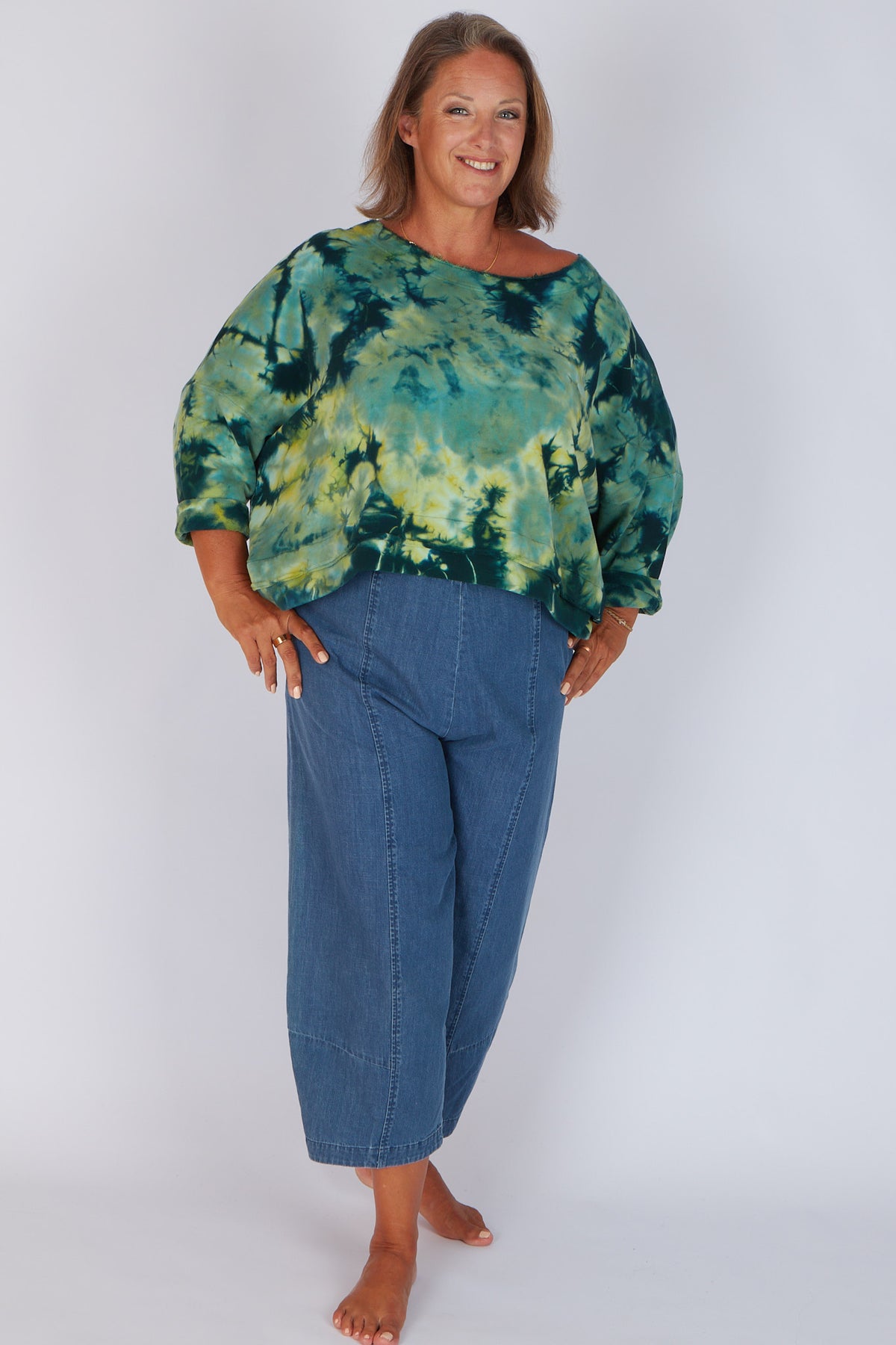 Estudio Viva Sofia Tie Dye Sweatshirt (Green Tie Dye)