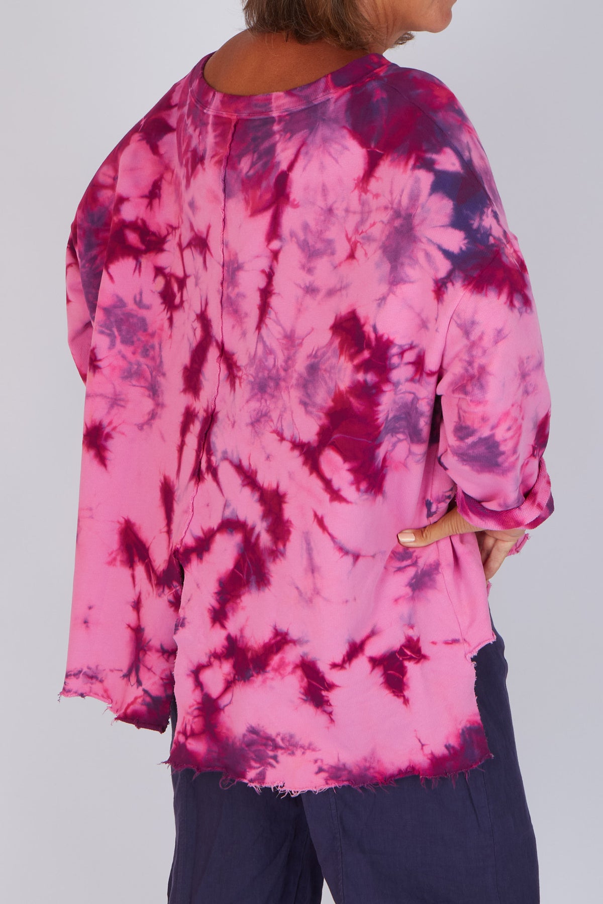 Estudio Viva Catarina Tie Dye Sweater (Pink Tie Dye)