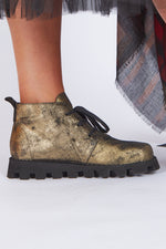 Lofina Lace-Up Boots