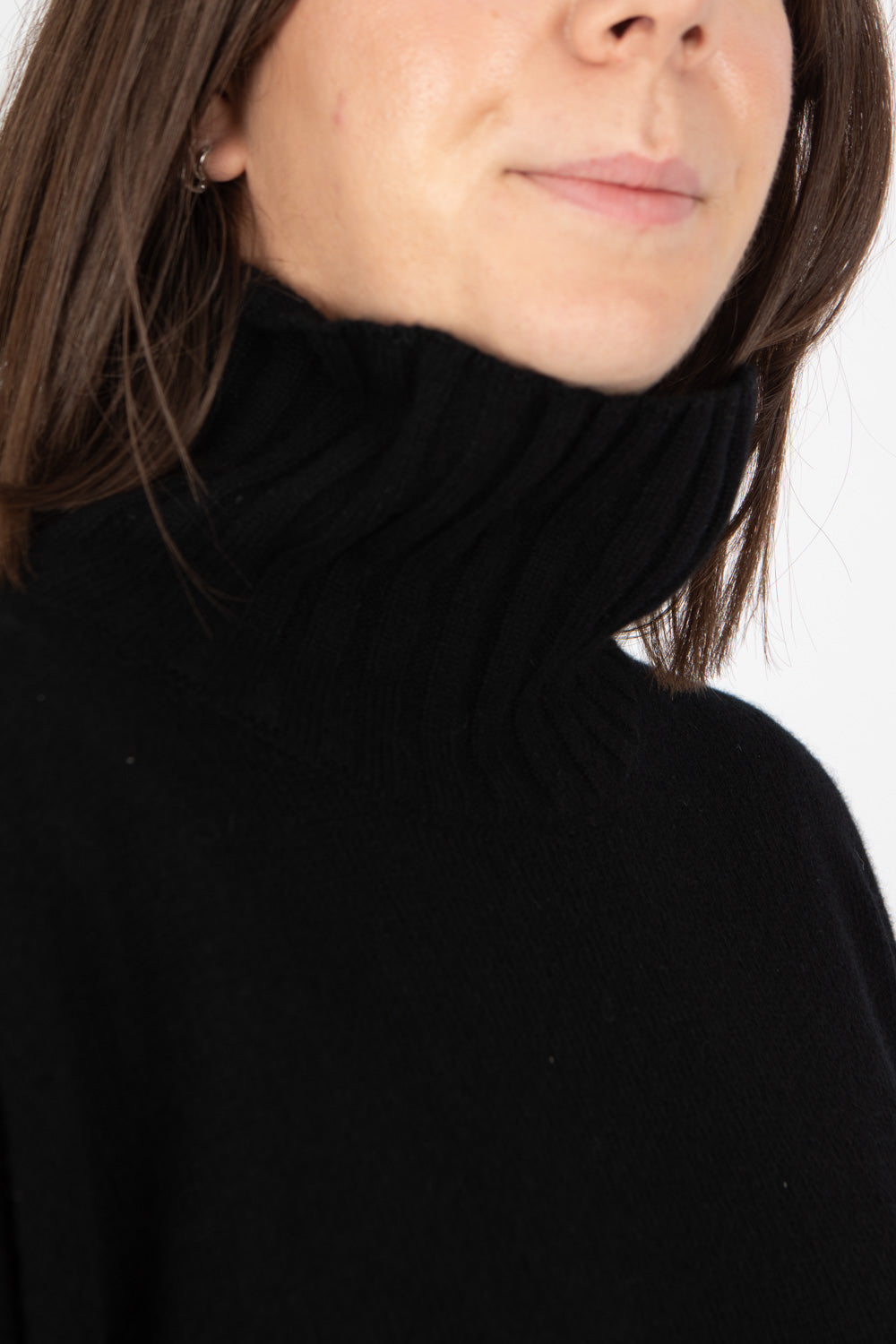 Capra Studio Juno Pullover