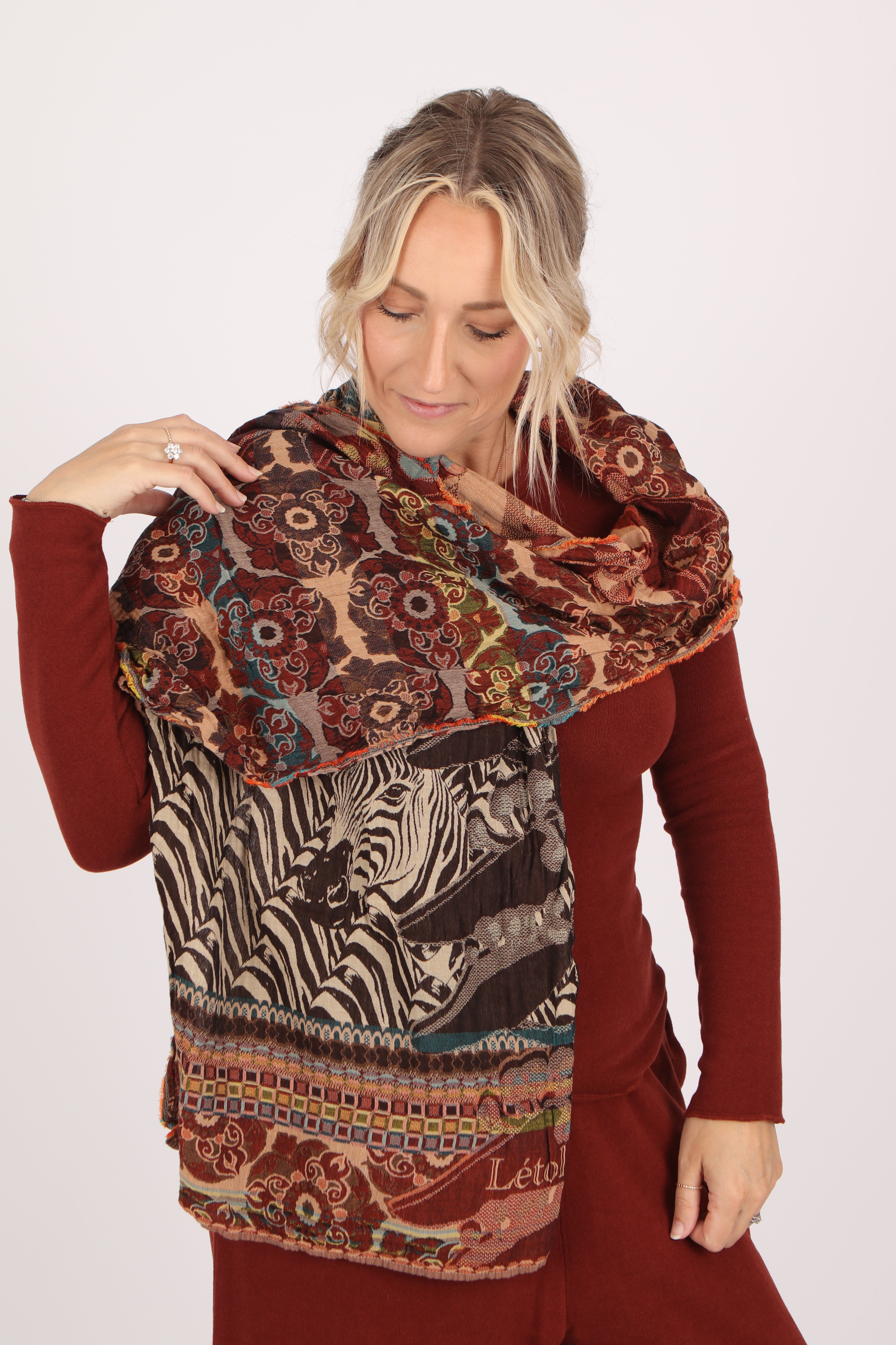 Letol Zadig Scarf– Walkers