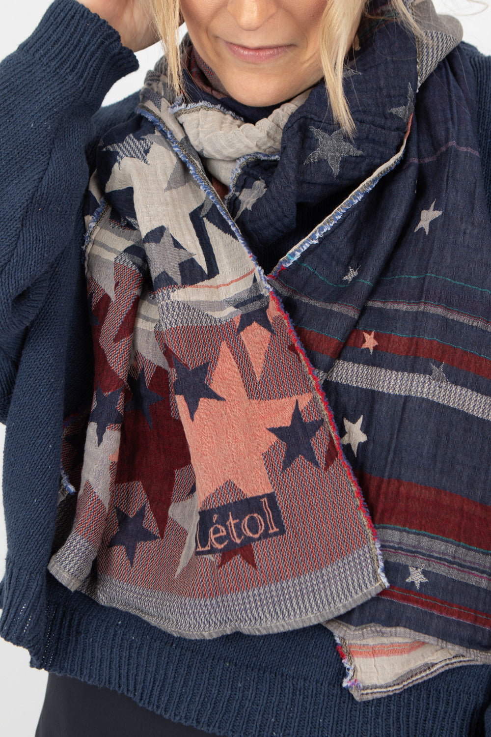 Letol Star Scarf