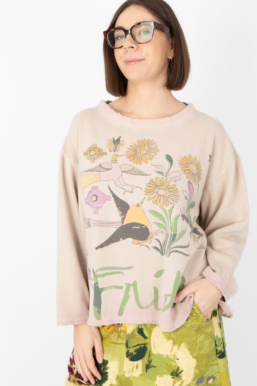 Magnolia Pearl Flight Flowers Friday Nago Sweatshirt