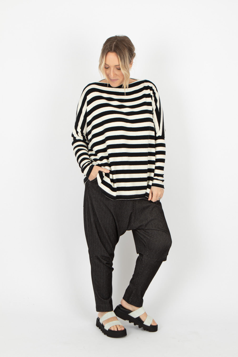 Neirami Boxy Sweater