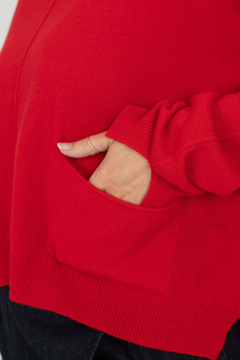 Neirami Pocket Sweater