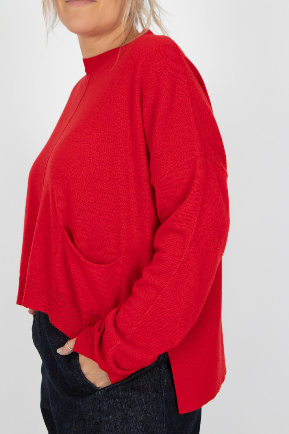 Neirami Pocket Sweater