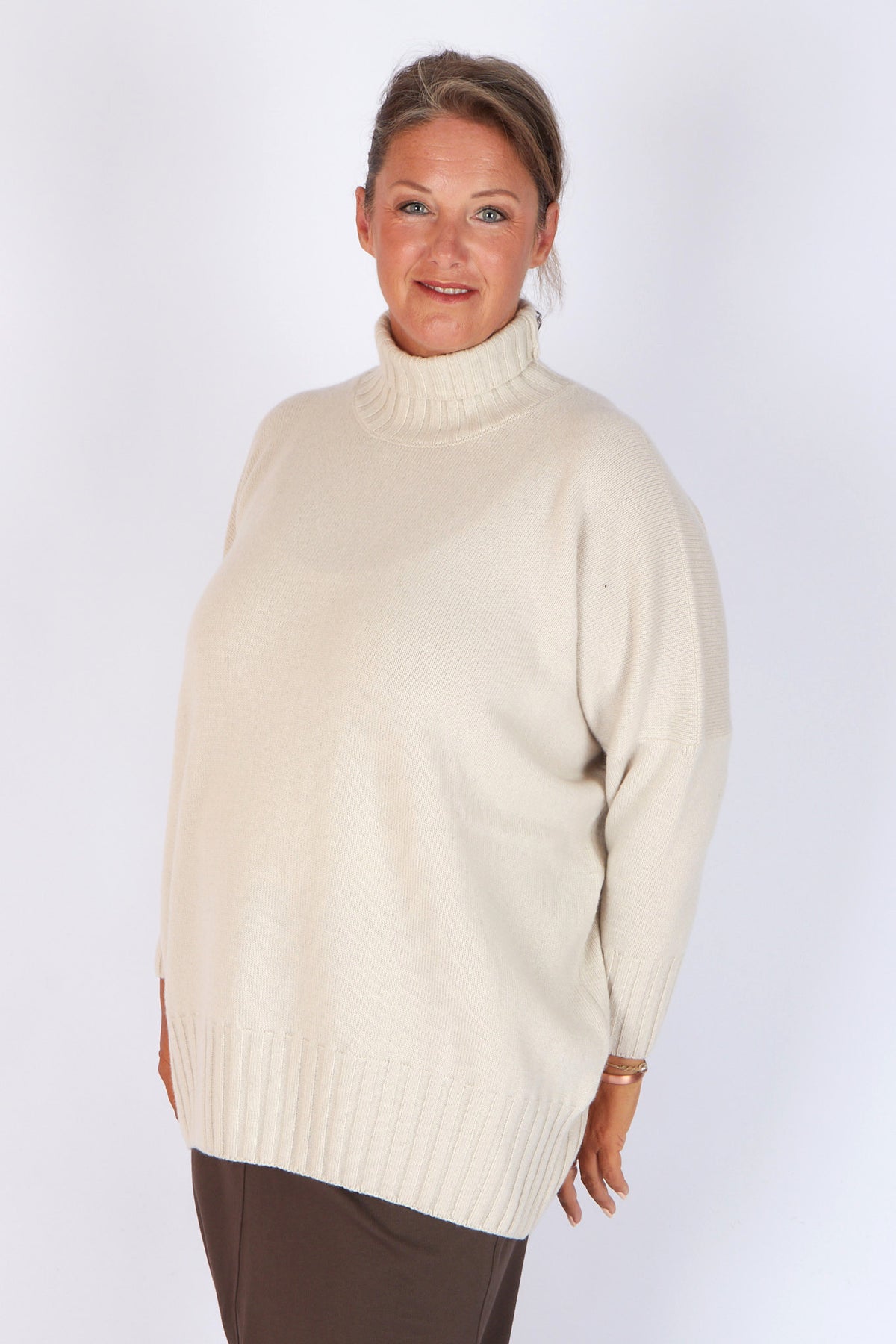 Capra Studio Juno Pullover