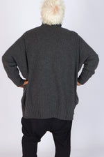 Capra Studio Juno Pullover