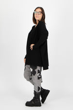 Capra Studio Ruby Pullover