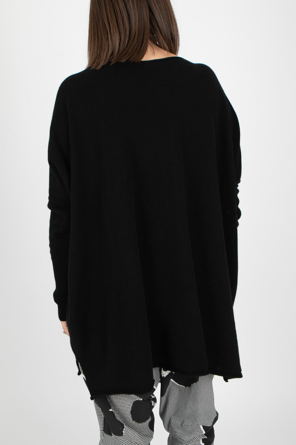 Capra Studio Ruby Pullover