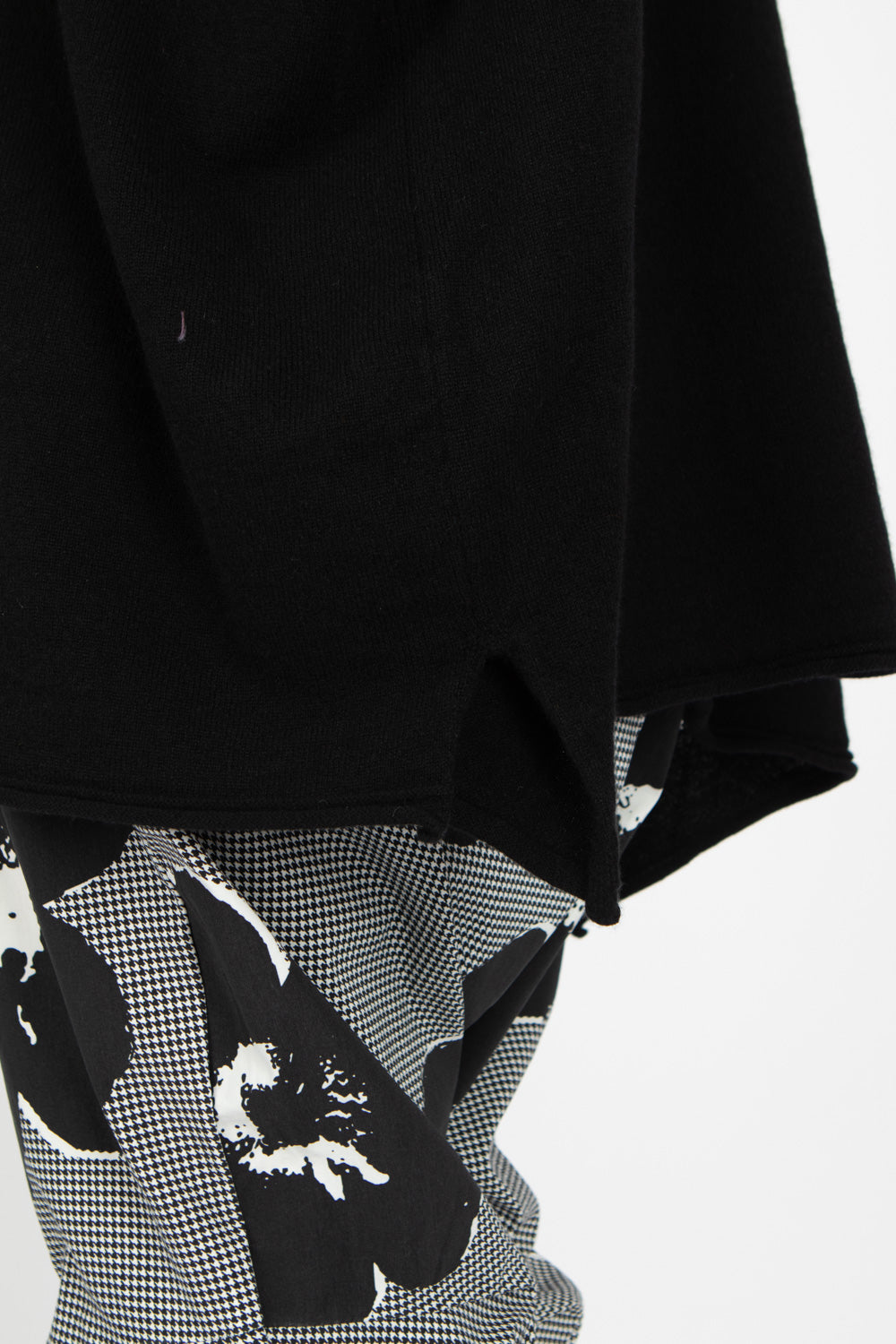 Capra Studio Ruby Pullover