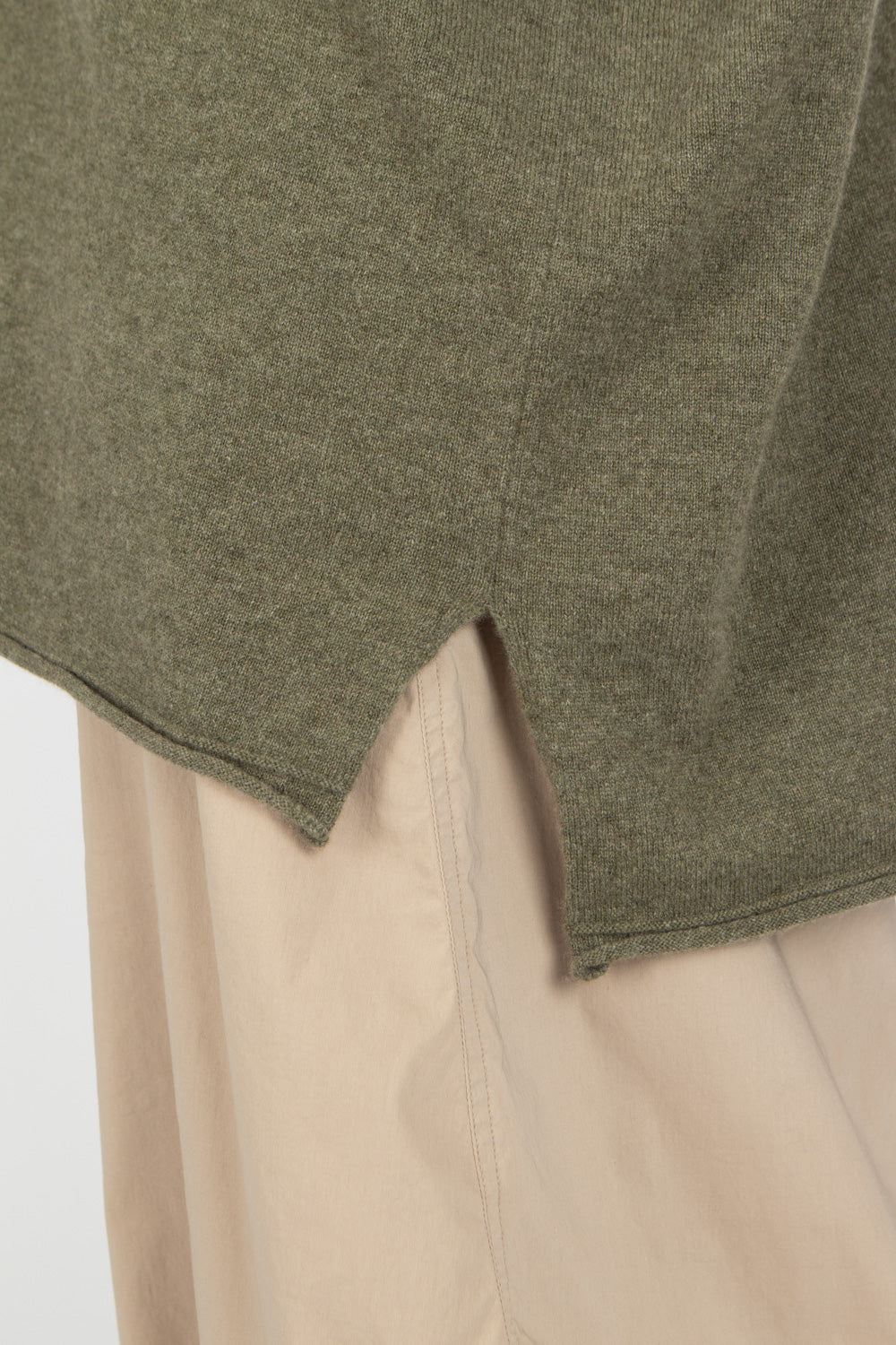 Capra Studio Mira Pullover