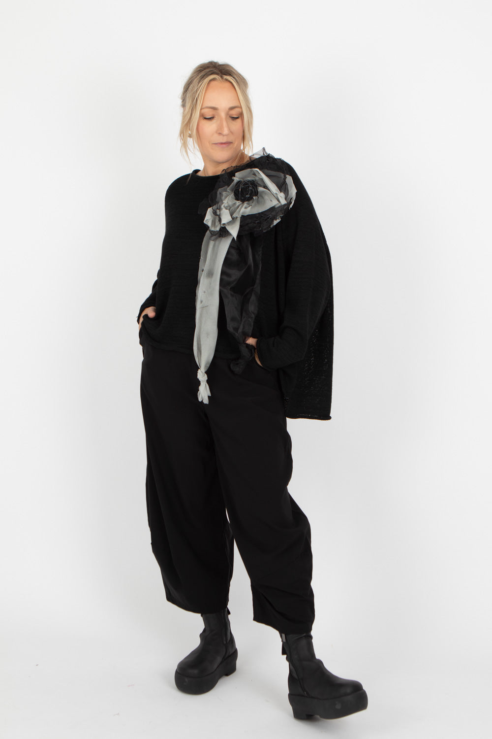 Sanctamuerte Textile Tassle Pin