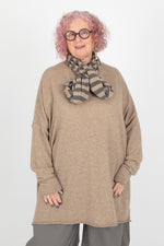 Capra Studio Mira Pullover
