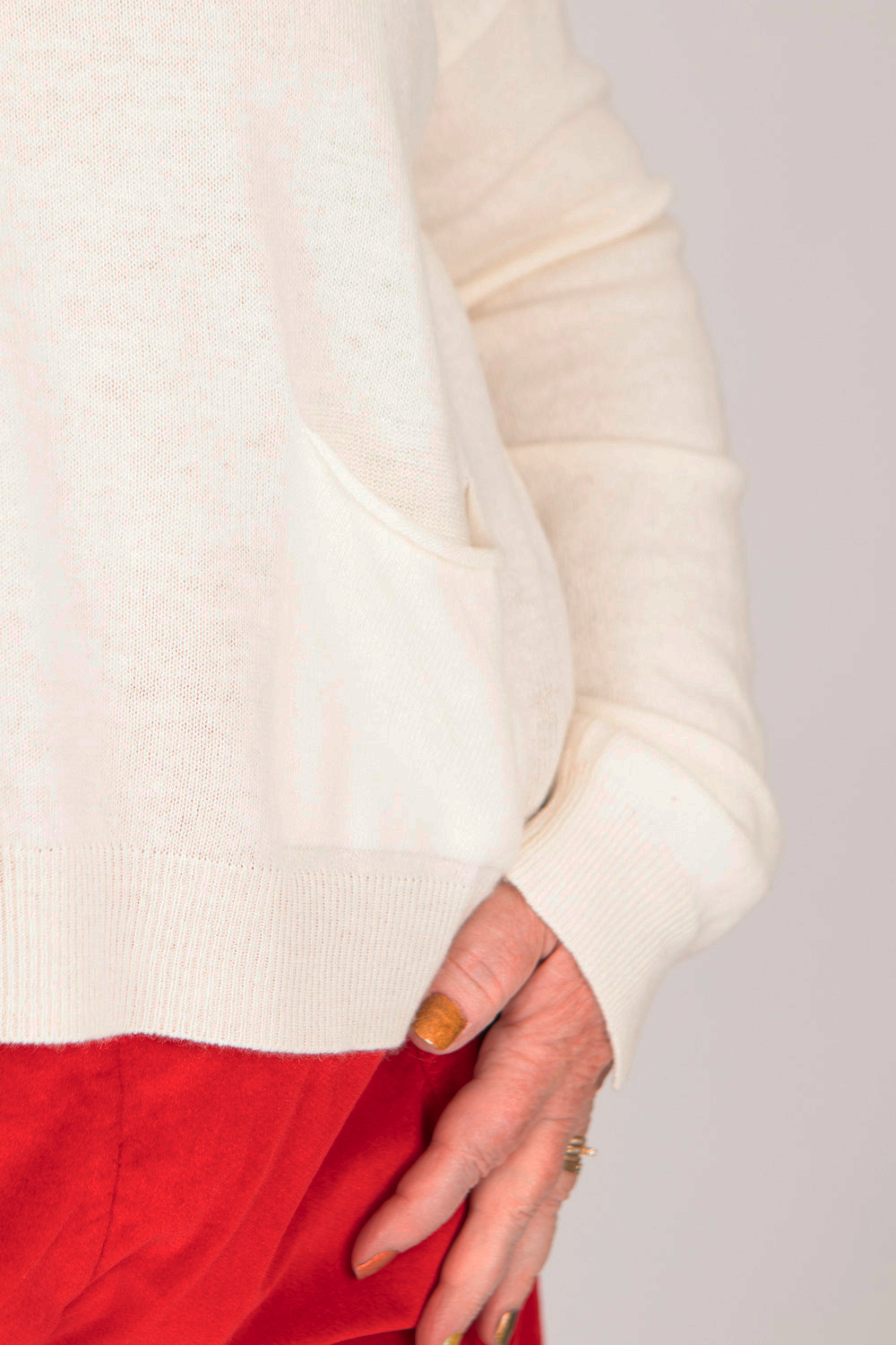 Neirami Pocket Sweater