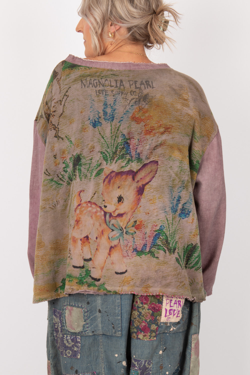 Magnolia Pearl Dama Dama Hermosa Sweatshirt