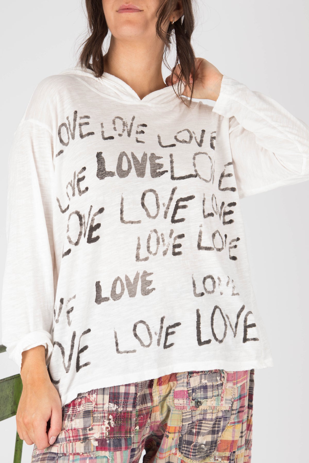 Magnolia Pearl Love Amor Viggo Hoodie