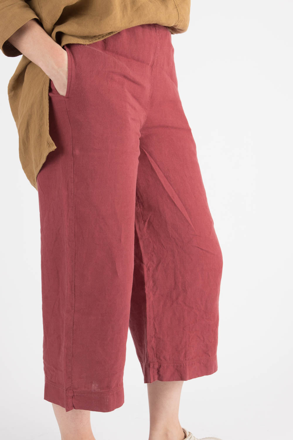 By Basics Wide Pants Short