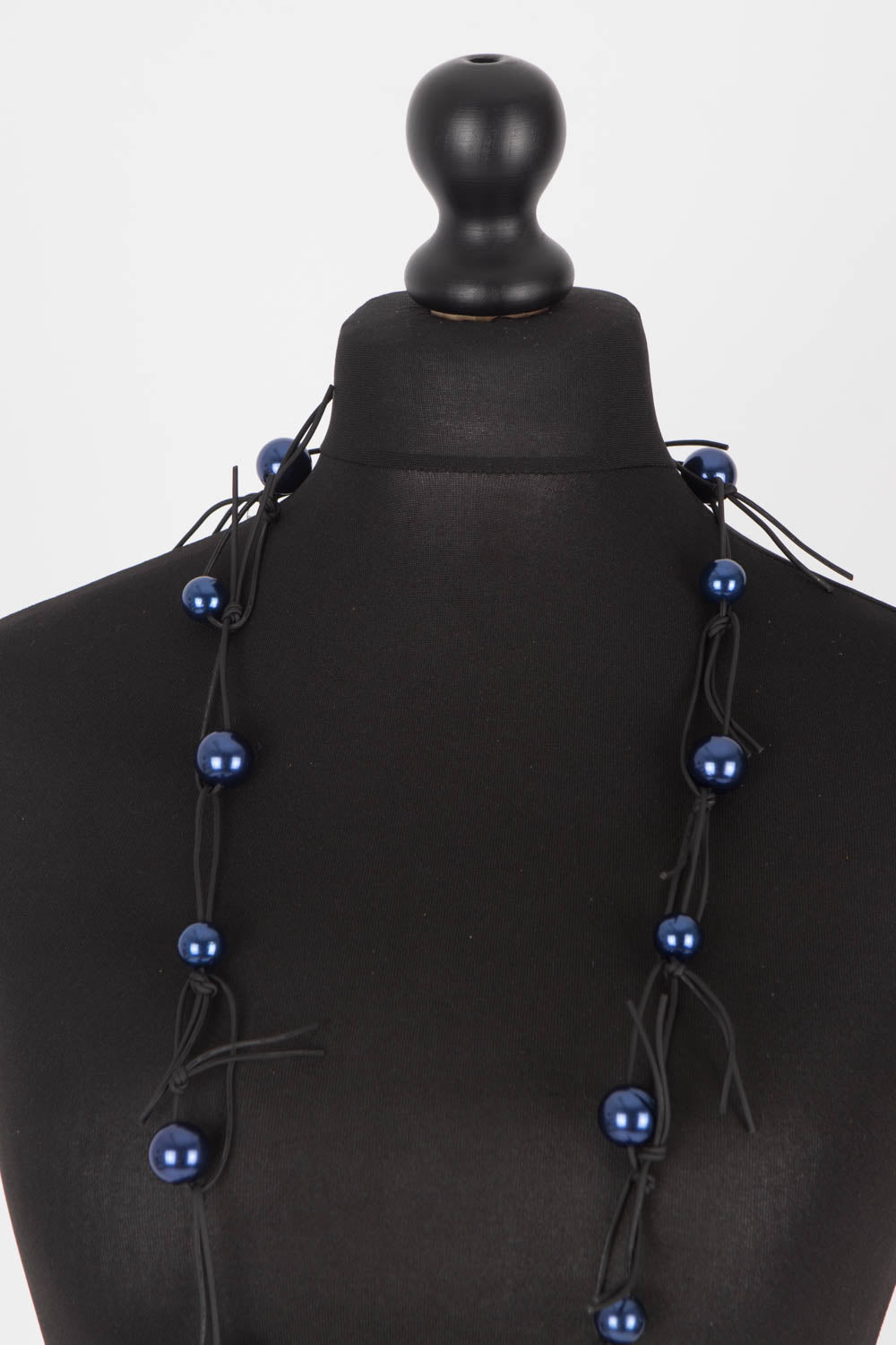 Jianhui Pearl Leatherette Chain Necklace