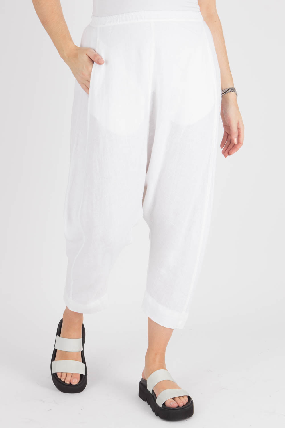 By Basics Linen Harem Pants