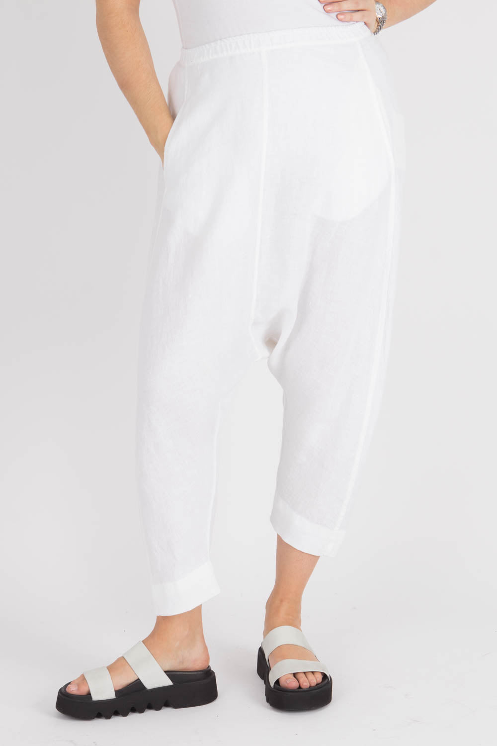 By Basics Linen Harem Pants