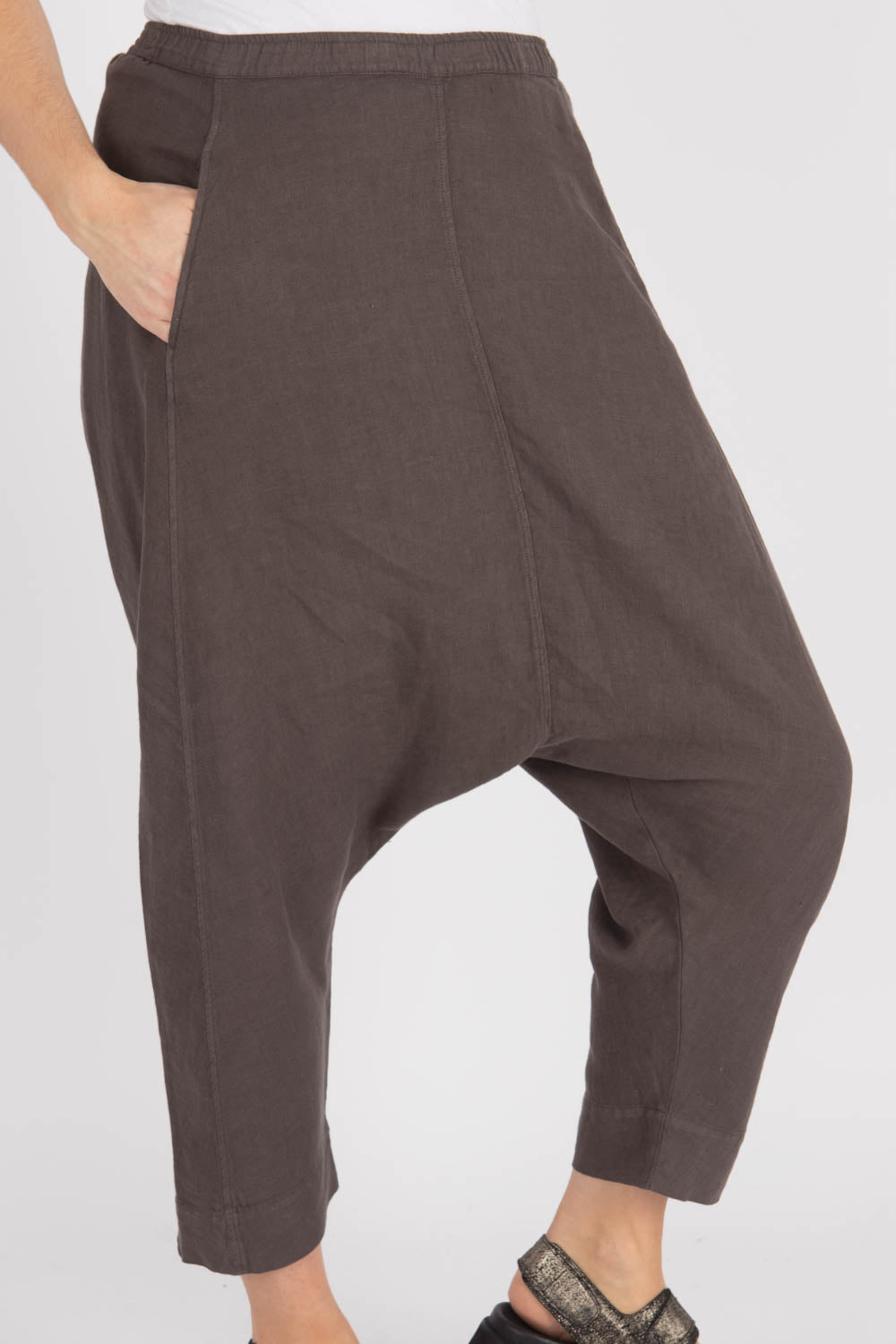 By Basics Linen Harem Pants