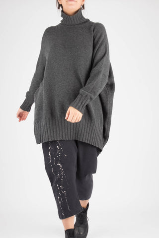 Capra Studio Juno Pullover