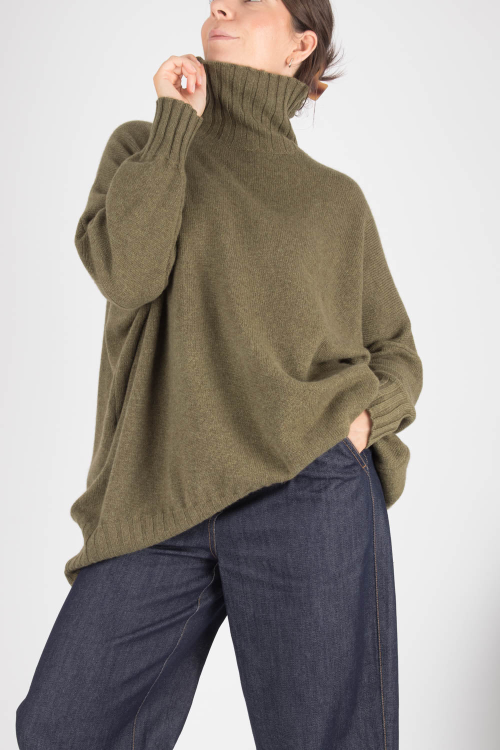 Capra Studio Juno Pullover